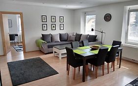 Gemuetliches Apartment In Landeck